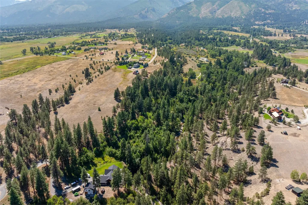 290 Bowman Road Hamilton MT 59840