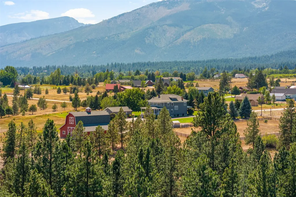 290 Bowman Road Hamilton MT 59840