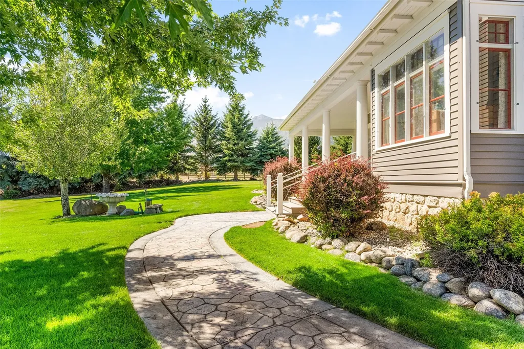 290 Bowman Road Hamilton MT 59840