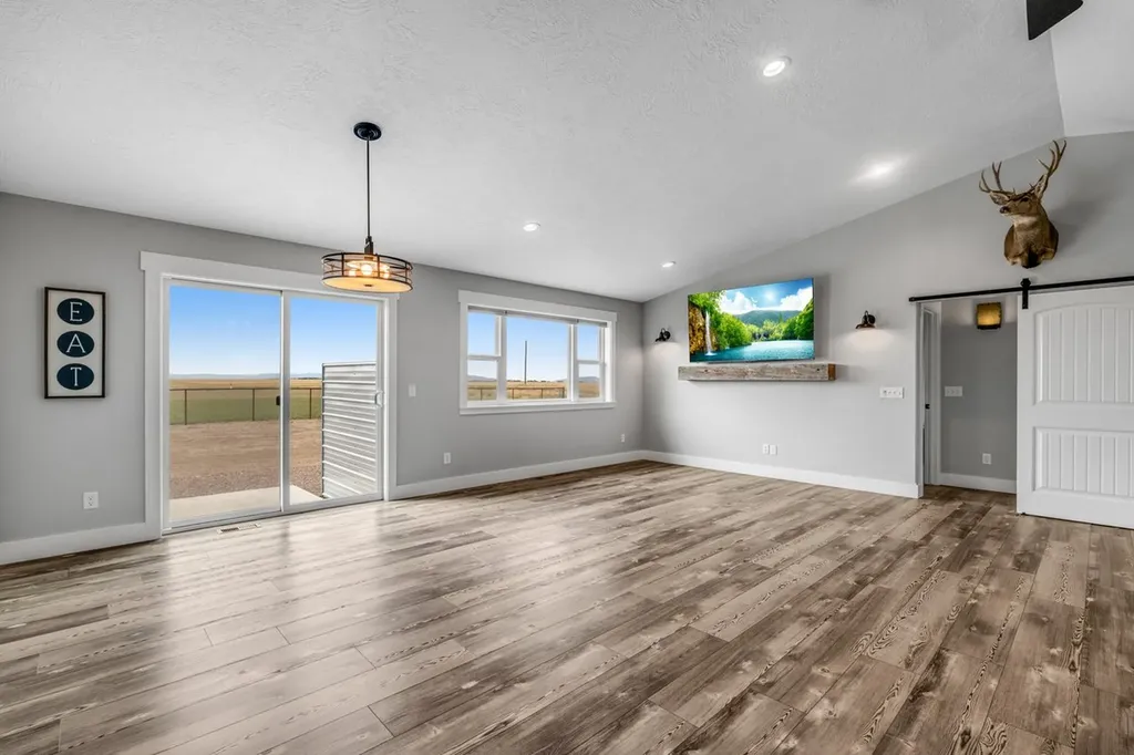 55 Leo Lane Great Falls MT 59404