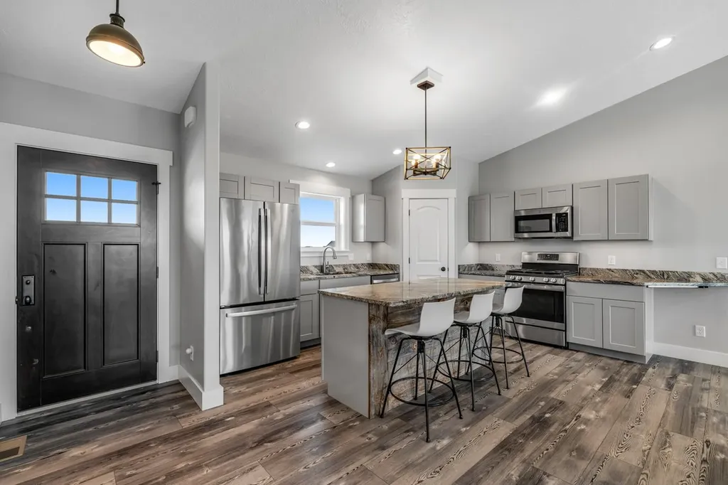 55 Leo Lane Great Falls MT 59404