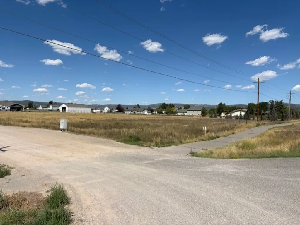 1194 Hunter Road Helena MT 59602
