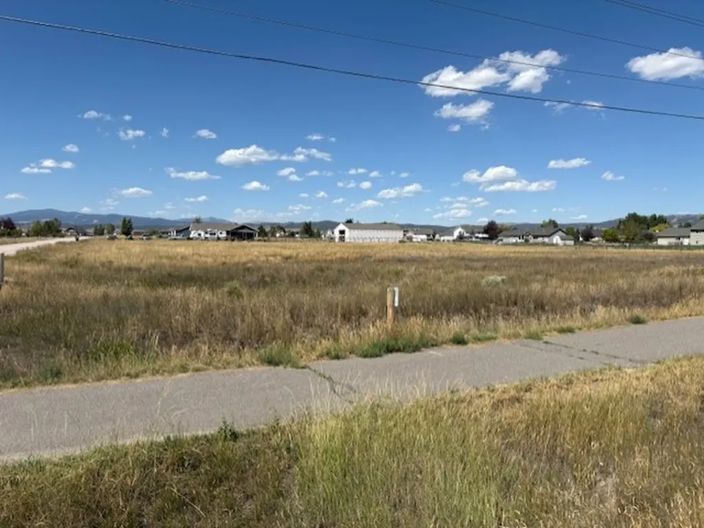 1194 Hunter Road Helena MT 59602