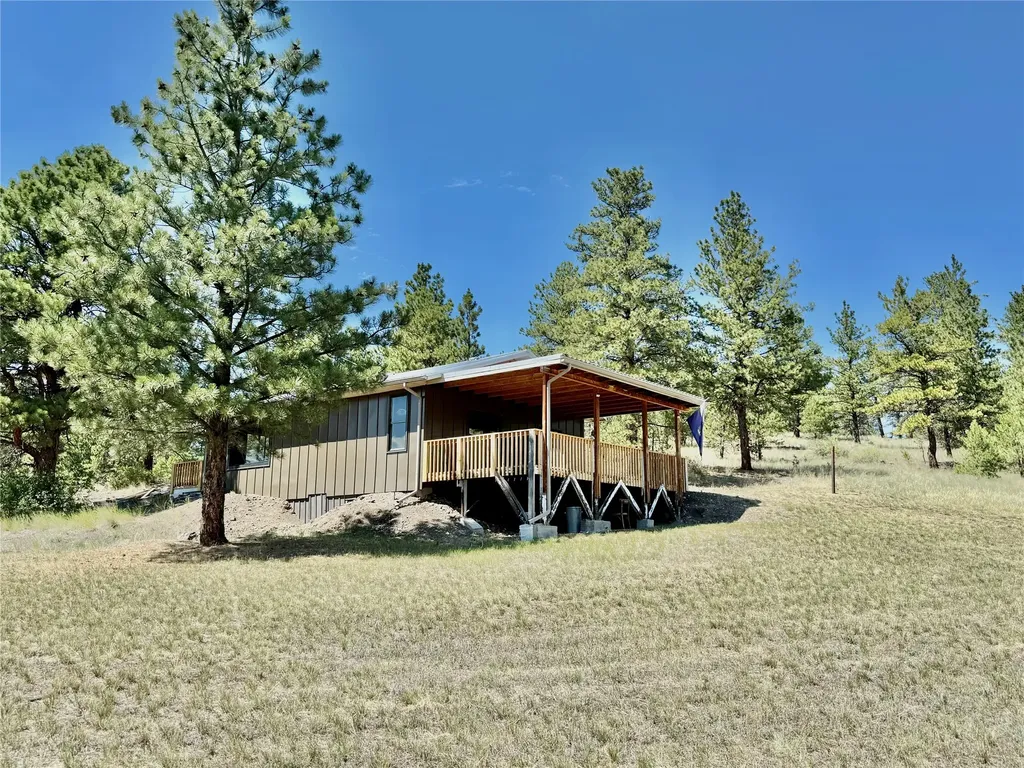 18 Trails End Lane Cascade MT 59421