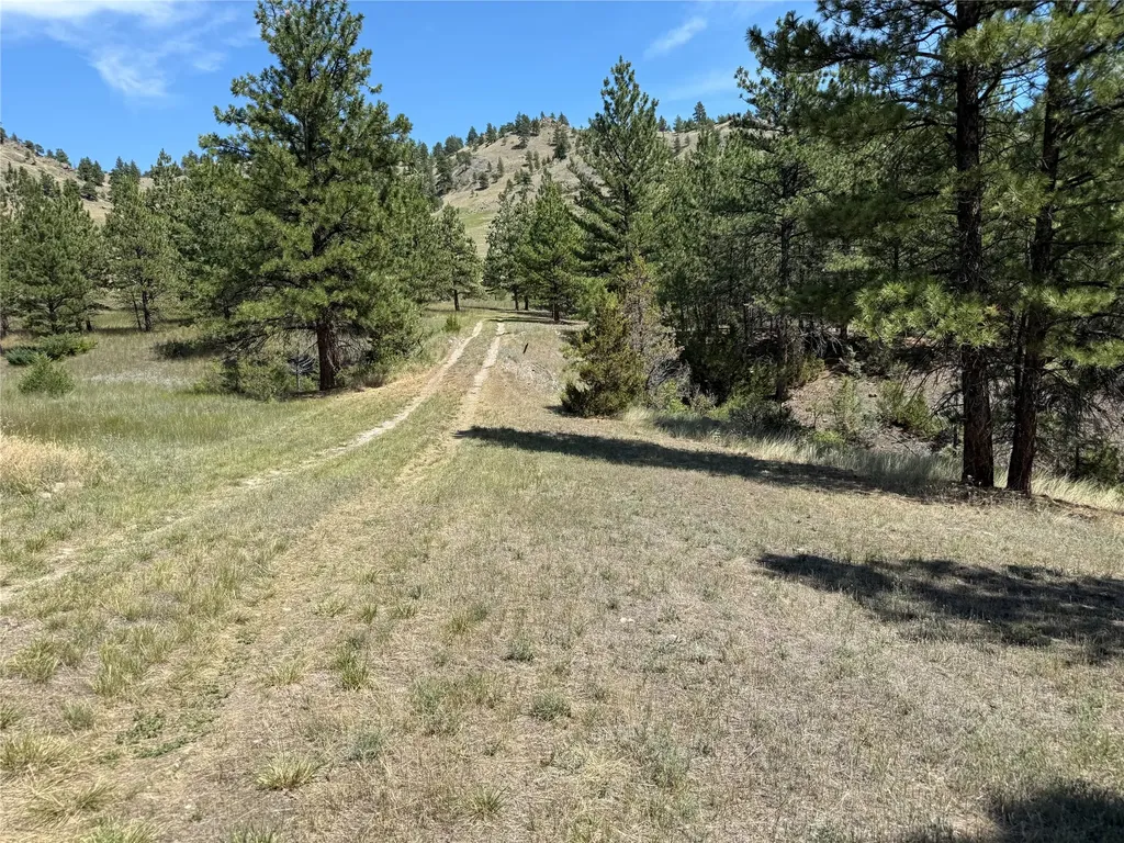 18 Trails End Lane Cascade MT 59421
