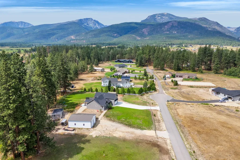 461 Sunrider Lane Florence MT 59833