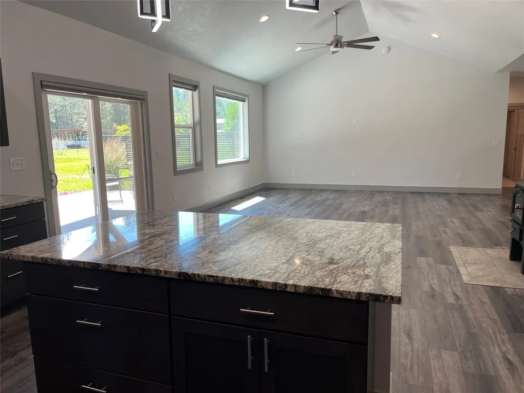 461 Sunrider Lane Florence MT 59833
