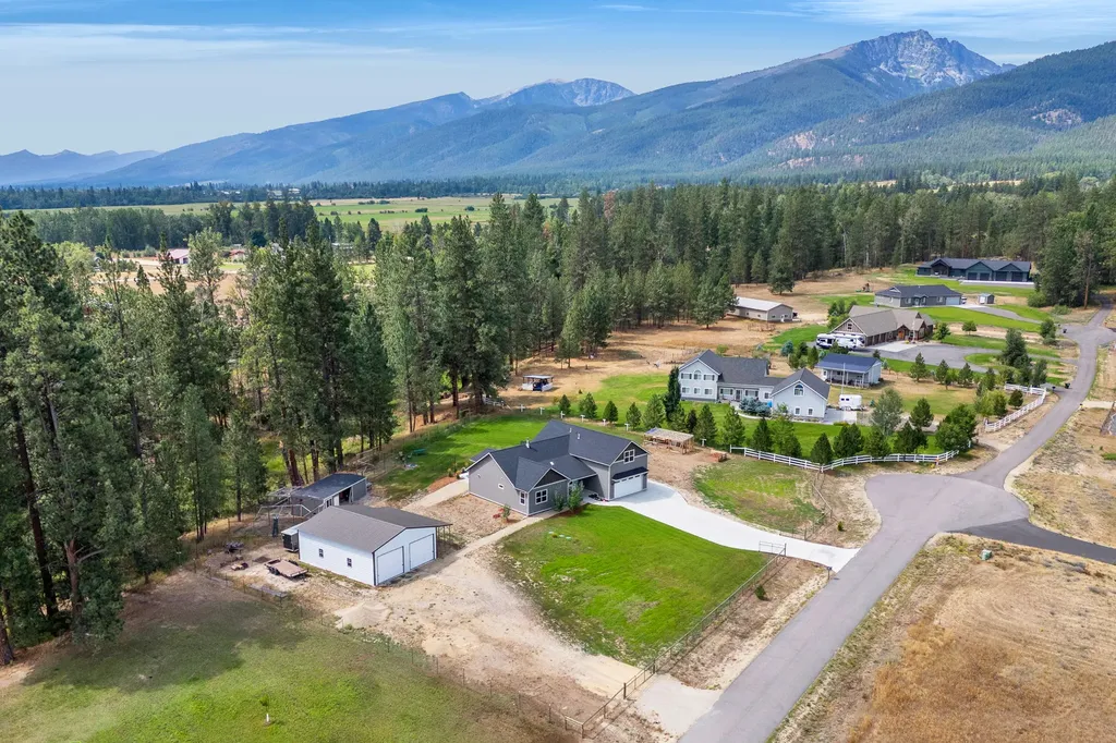 461 Sunrider Lane Florence MT 59833