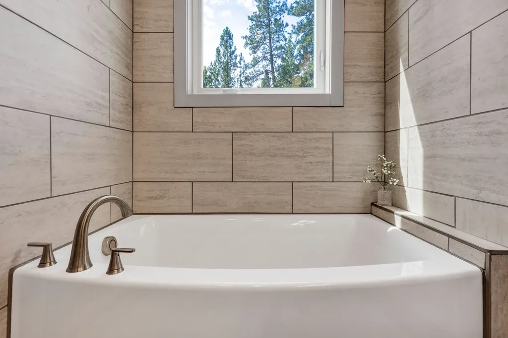 461 Sunrider Lane Florence MT 59833