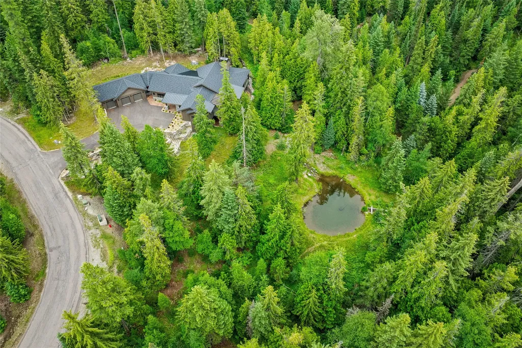 90 Woodland Star Circle Whitefish MT 59937