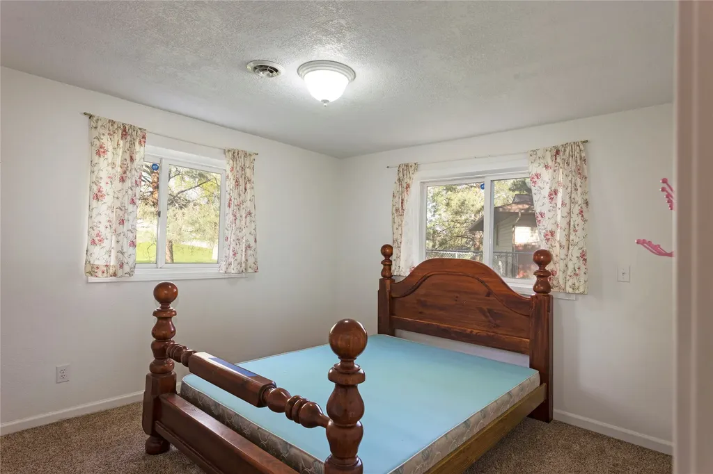 2207 Garland Drive Missoula MT 59803