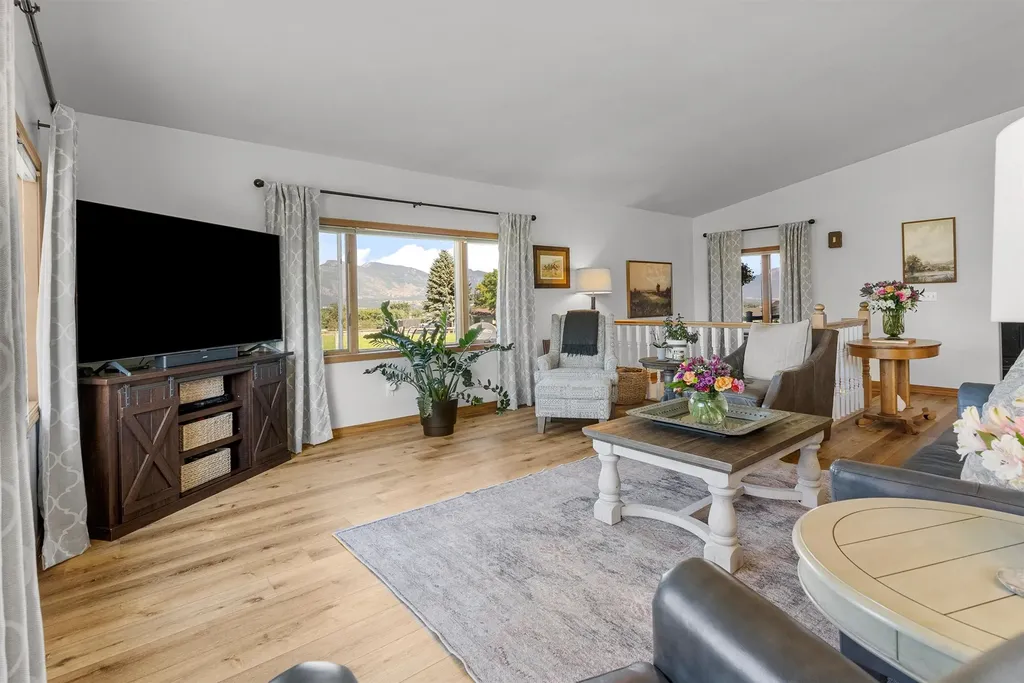 412 Bass Lane Corvallis MT 59828