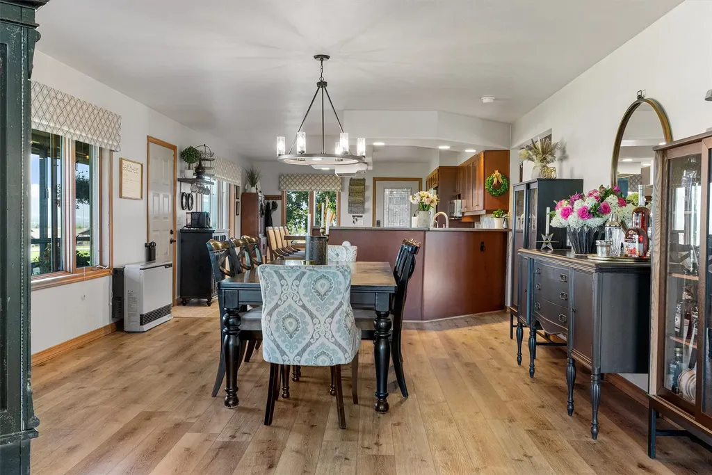 412 Bass Lane Corvallis MT 59828