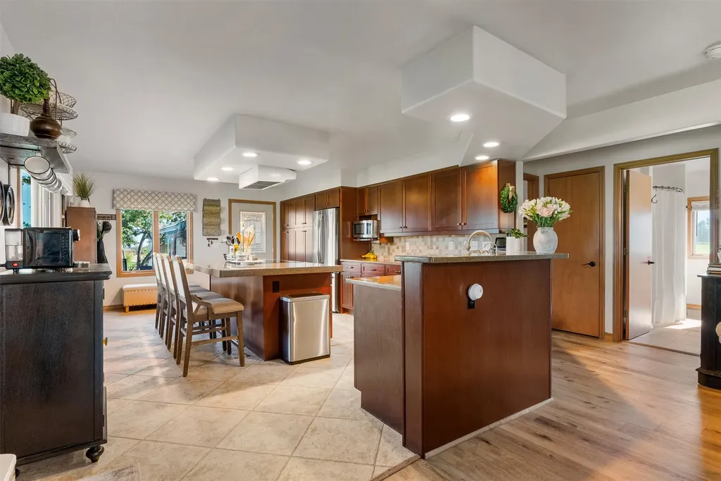 412 Bass Lane Corvallis MT 59828