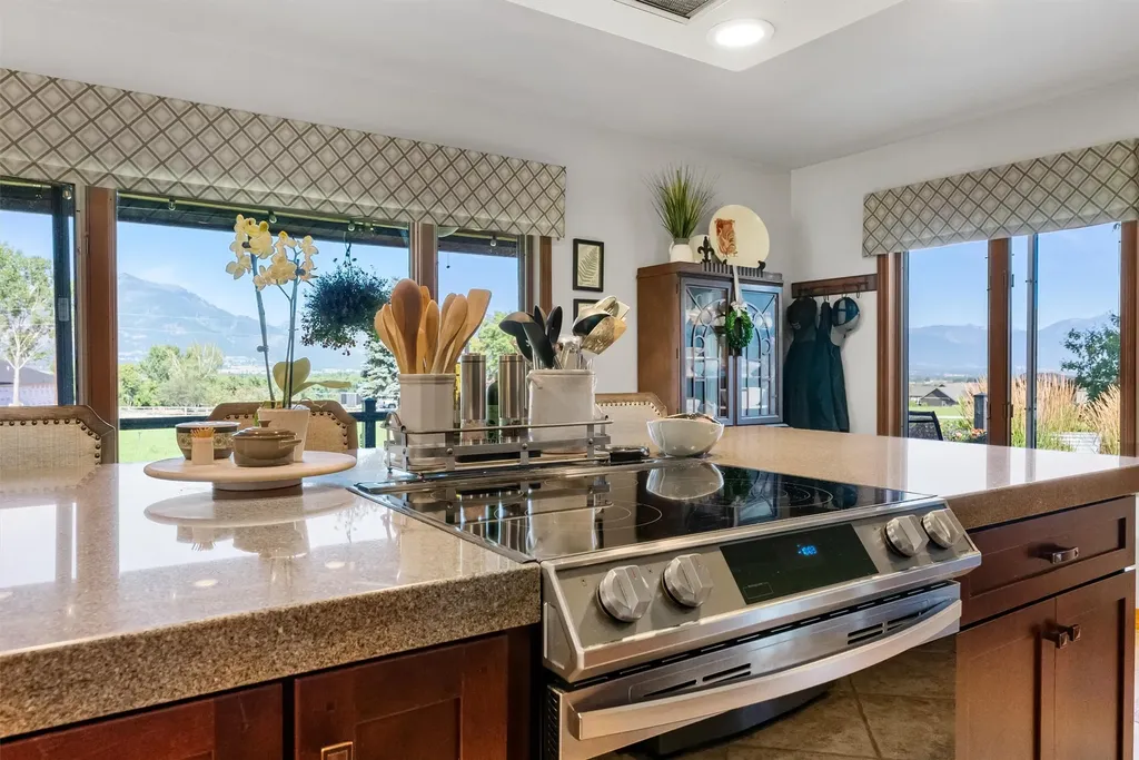 412 Bass Lane Corvallis MT 59828