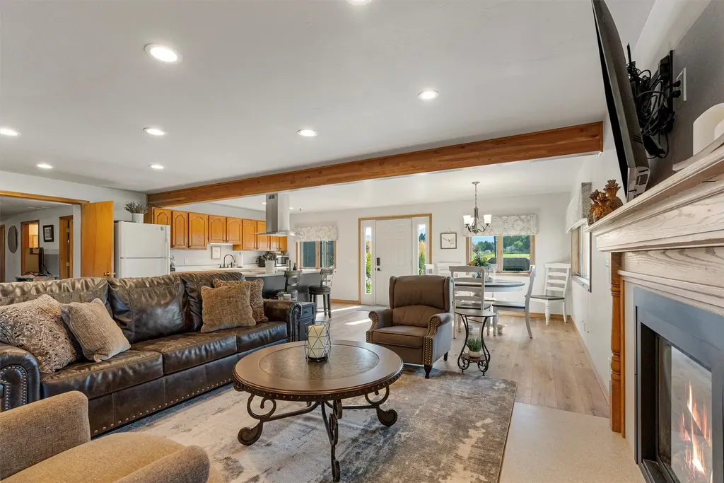 412 Bass Lane Corvallis MT 59828