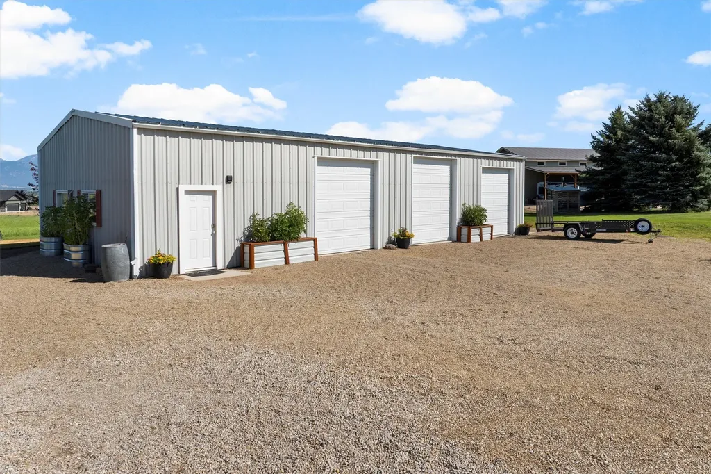 412 Bass Lane Corvallis MT 59828