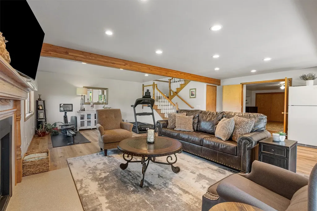 412 Bass Lane Corvallis MT 59828