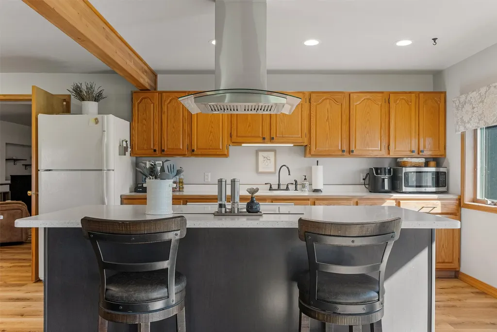 412 Bass Lane Corvallis MT 59828