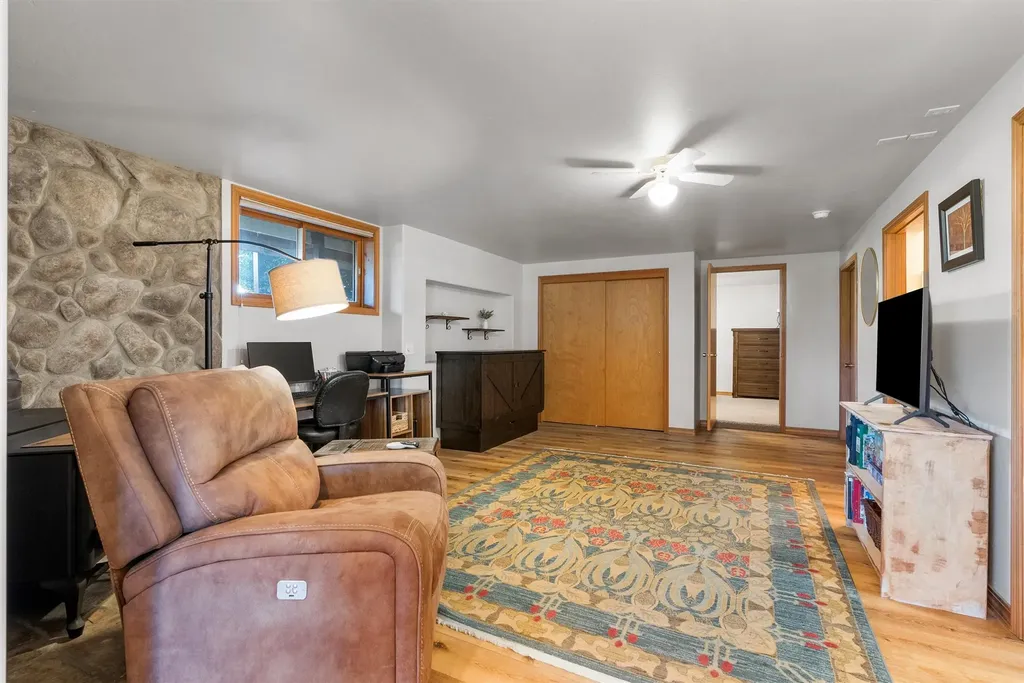412 Bass Lane Corvallis MT 59828