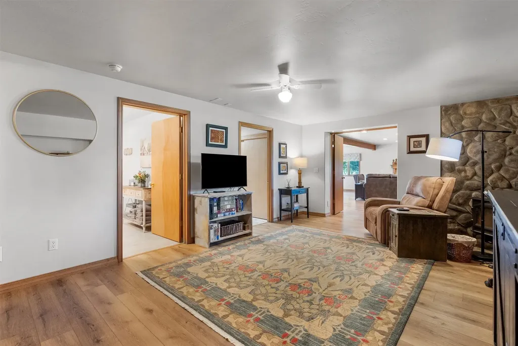 412 Bass Lane Corvallis MT 59828