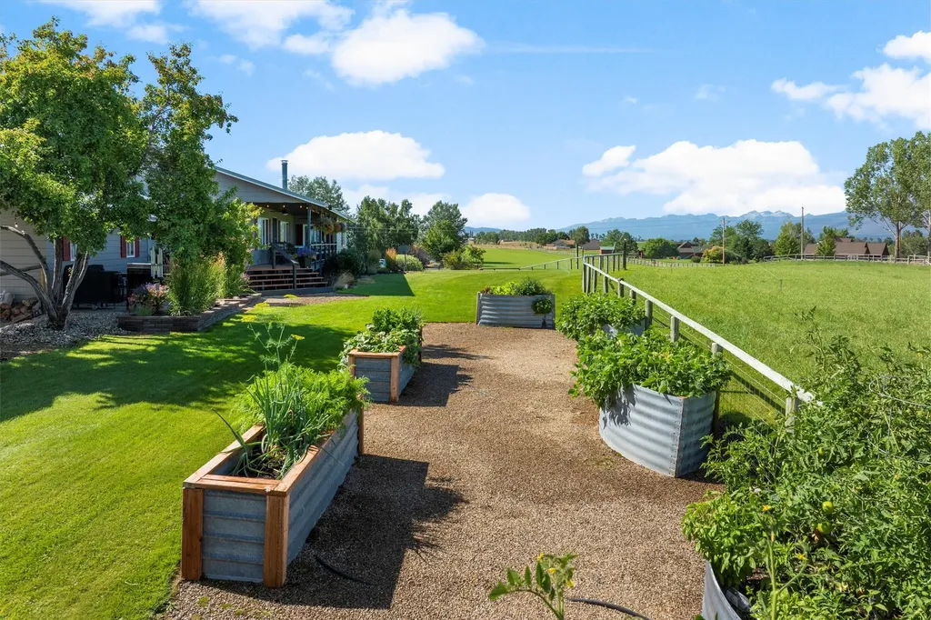 412 Bass Lane Corvallis MT 59828