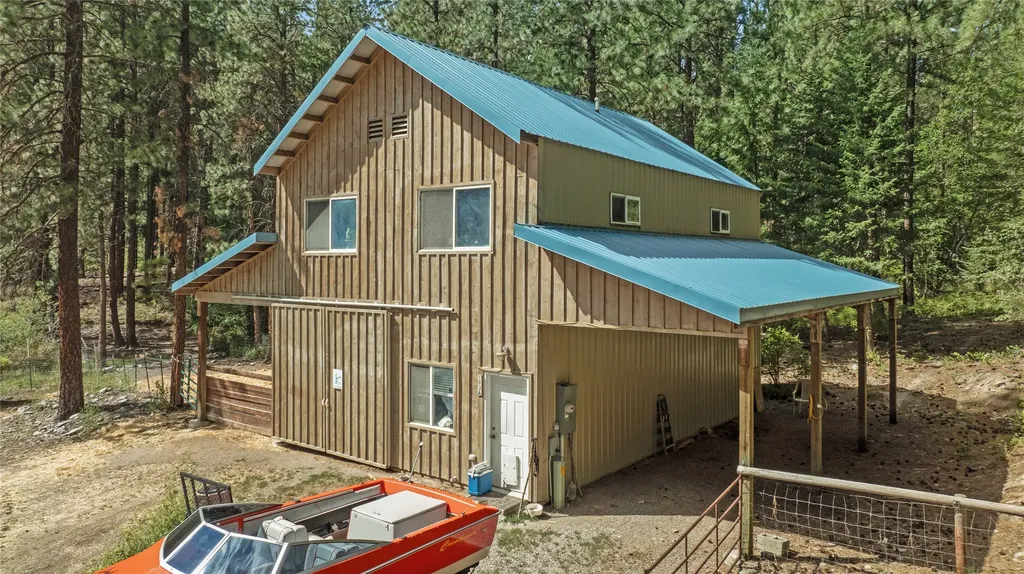193 Buffalo Bill Road Plains MT 59859