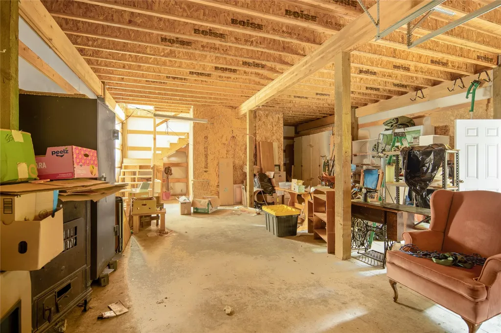 193 Buffalo Bill Road Plains MT 59859
