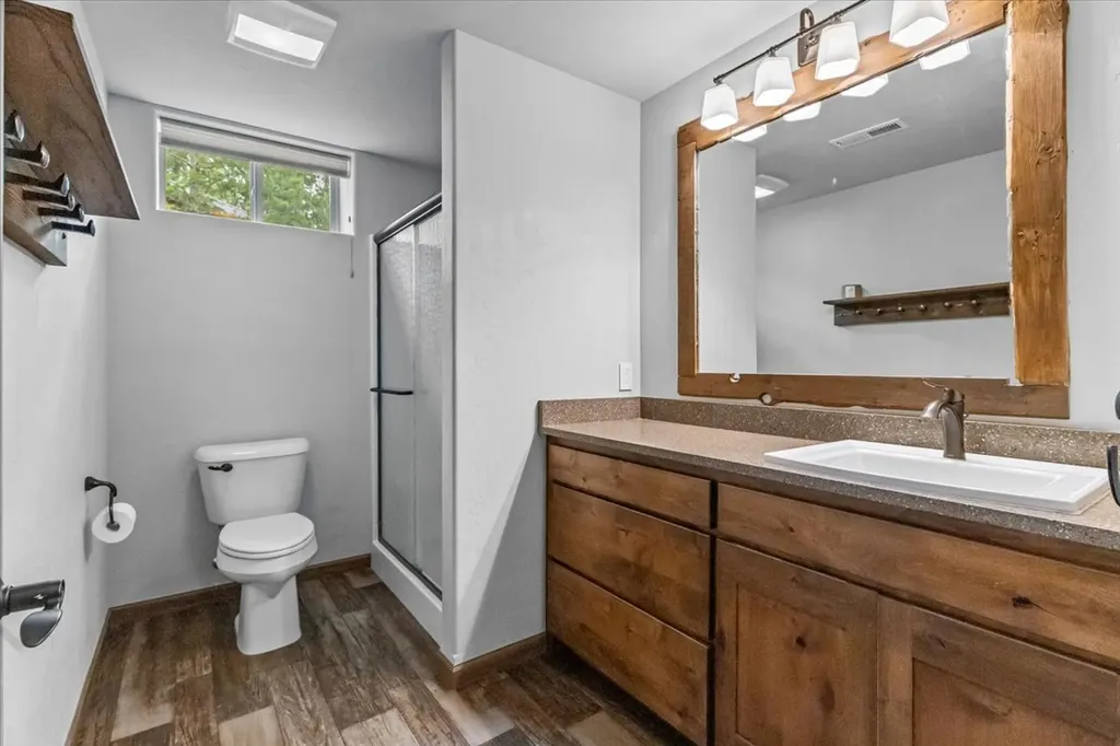 53 Mccracken Trail Eureka MT 59917