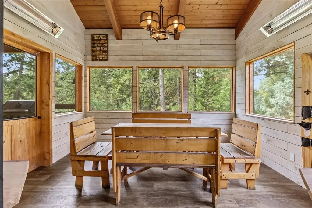 53 Mccracken Trail Eureka MT 59917