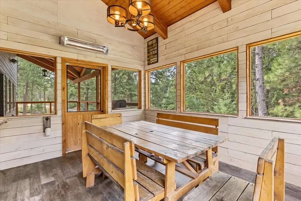 53 Mccracken Trail Eureka MT 59917