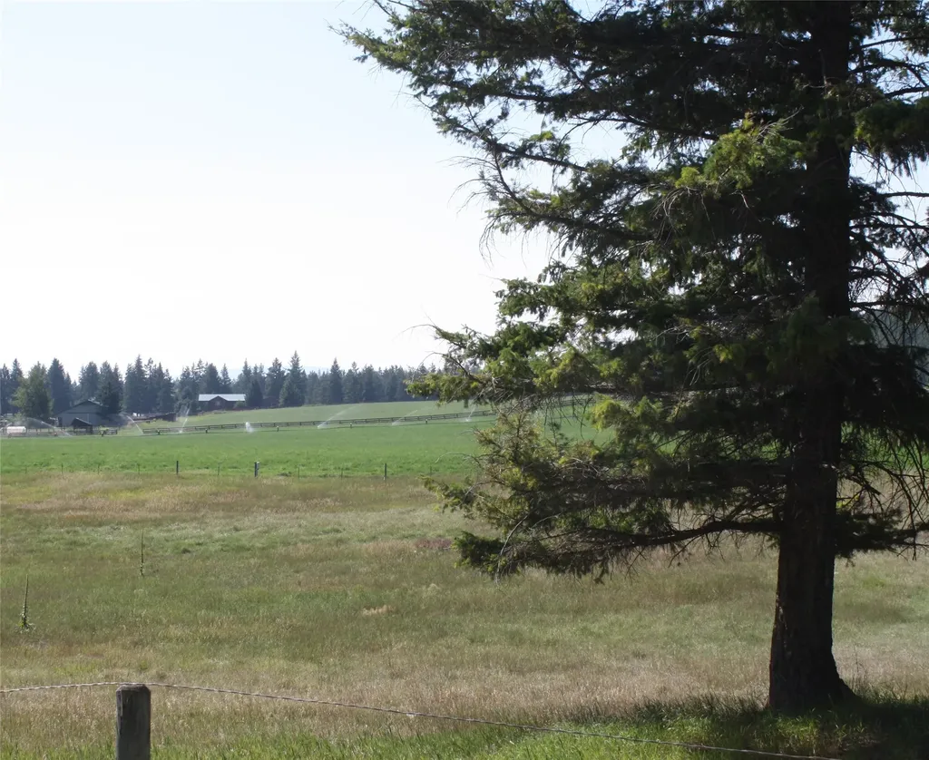 5855 W Kootenai Road Rexford MT 59930