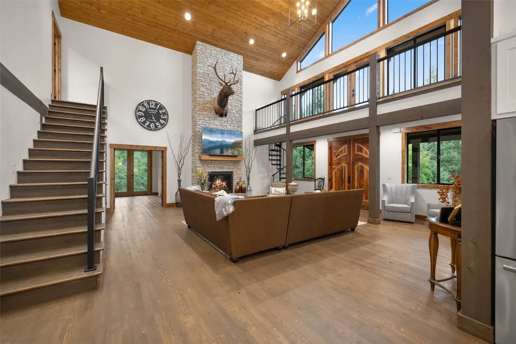 108 Spoklie Drive Lakeside MT 59922