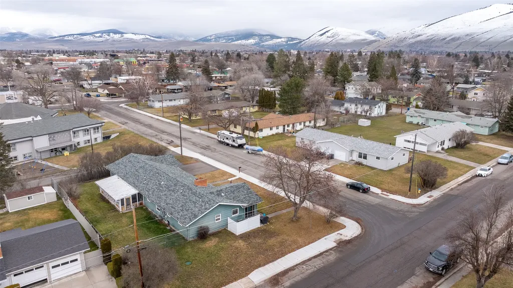 3711 & 3715 Schilling Street Missoula MT 59801