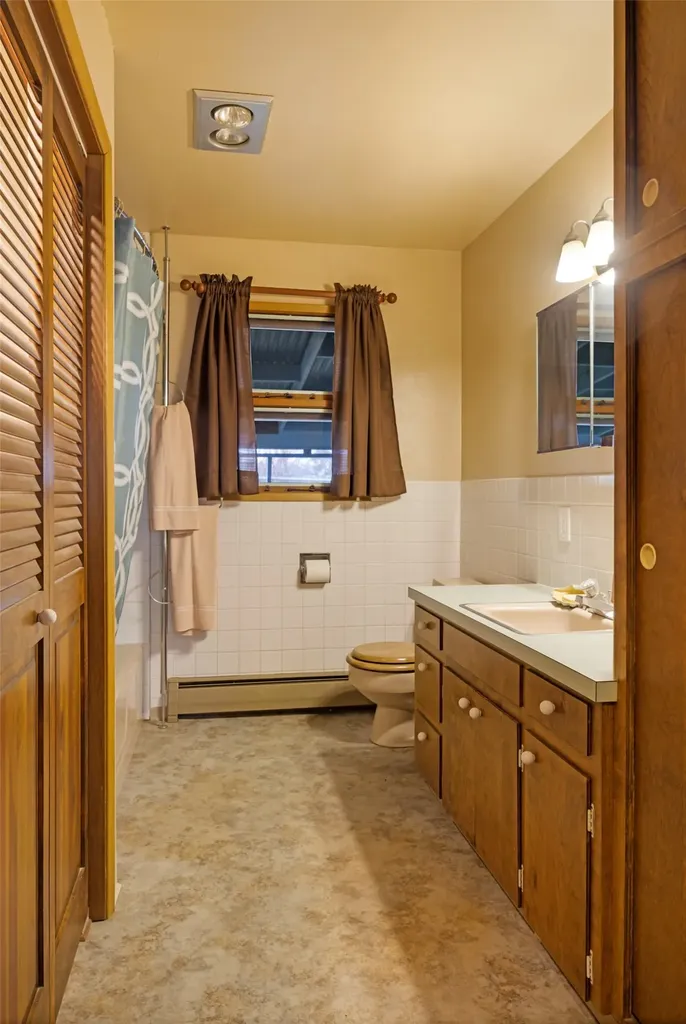 3711 & 3715 Schilling Street Missoula MT 59801