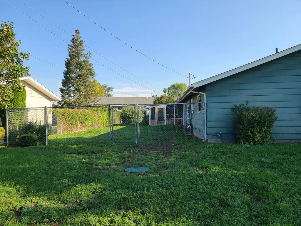 3711 & 3715 Schilling Street Missoula MT 59801