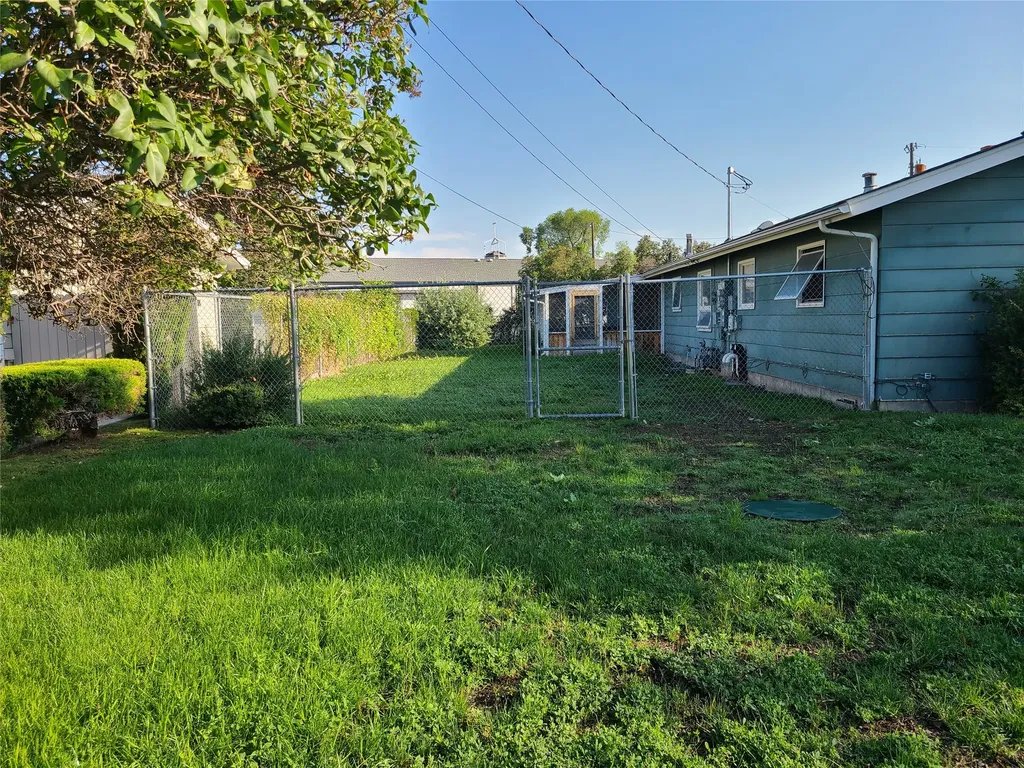 3711 & 3715 Schilling Street Missoula MT 59801