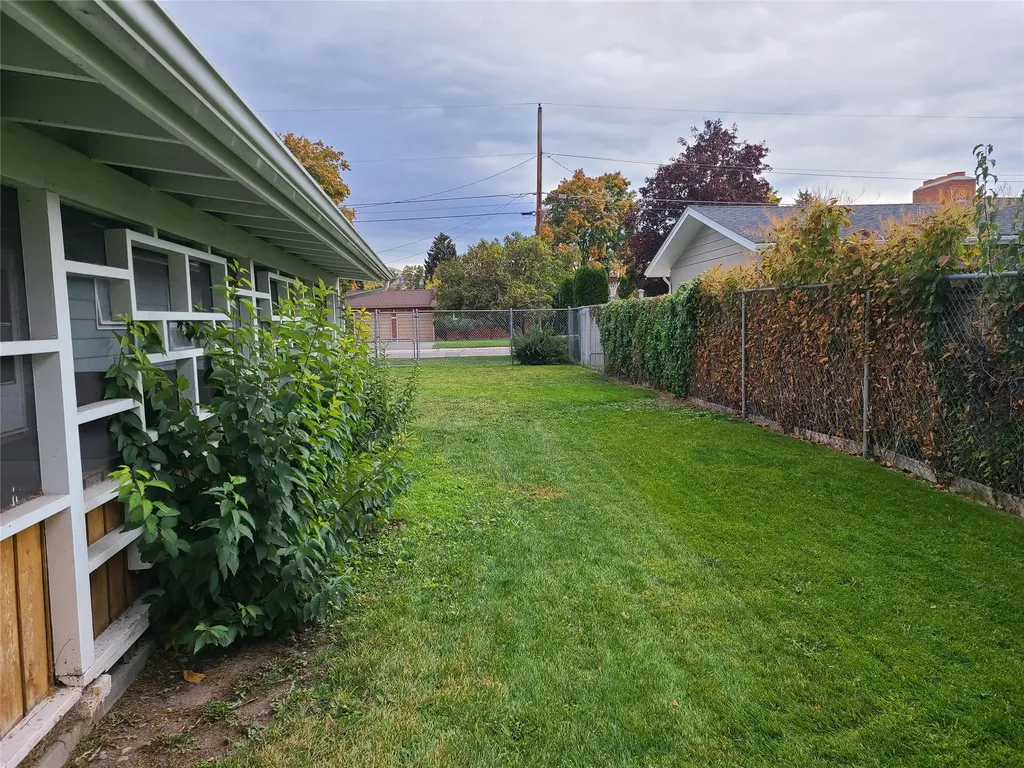 3711 & 3715 Schilling Street Missoula MT 59801