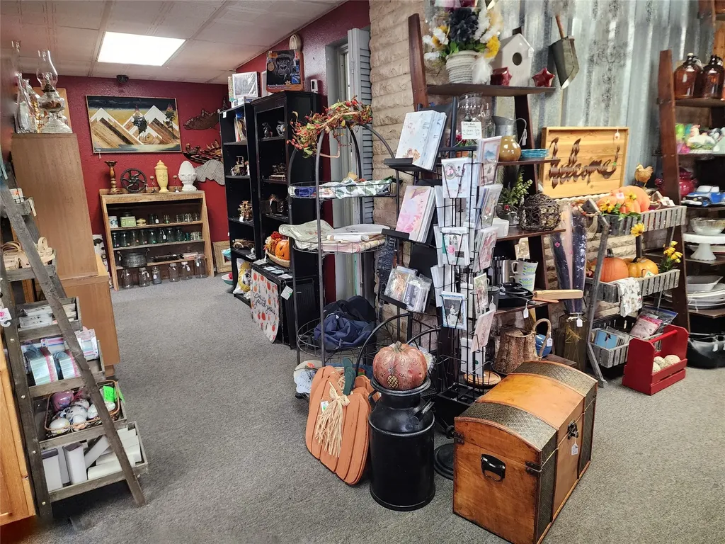 376 Us Highway 93 N Eureka MT 59917