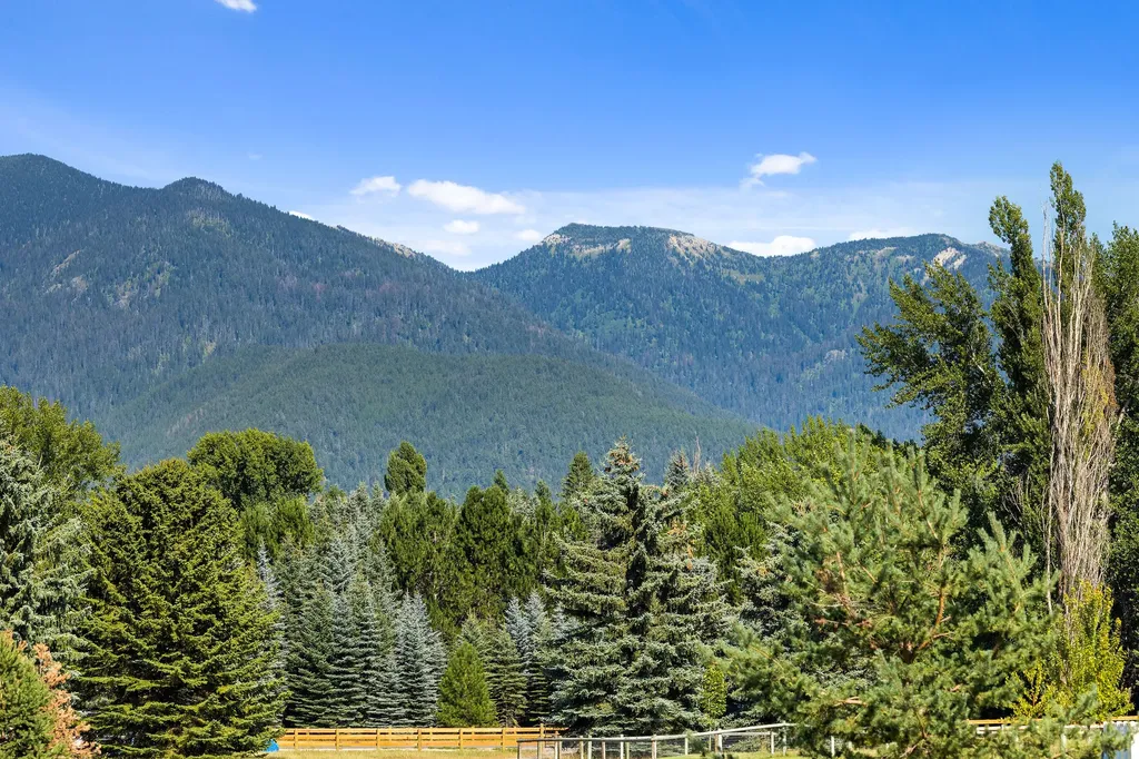322 Spruce Meadows Loop Kalispell MT 59901