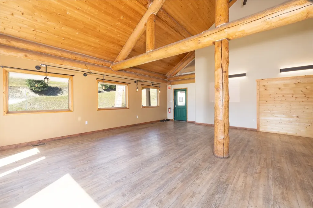 602 Dewey Avenue N Eureka MT 59917