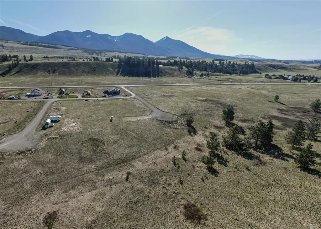 80 Esker Lane Eureka MT 59917