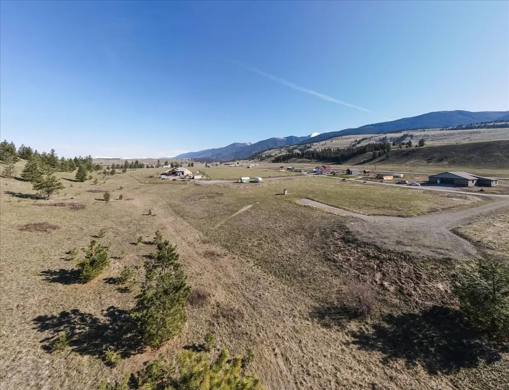 80 Esker Lane Eureka MT 59917