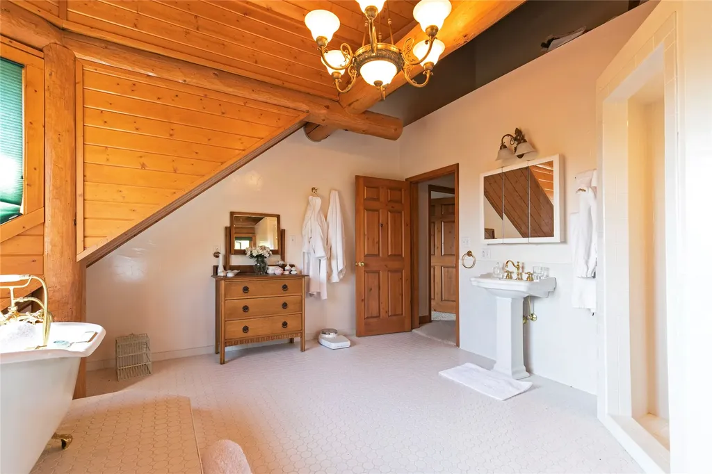 95 Mountain Moose Road Philipsburg MT 59858