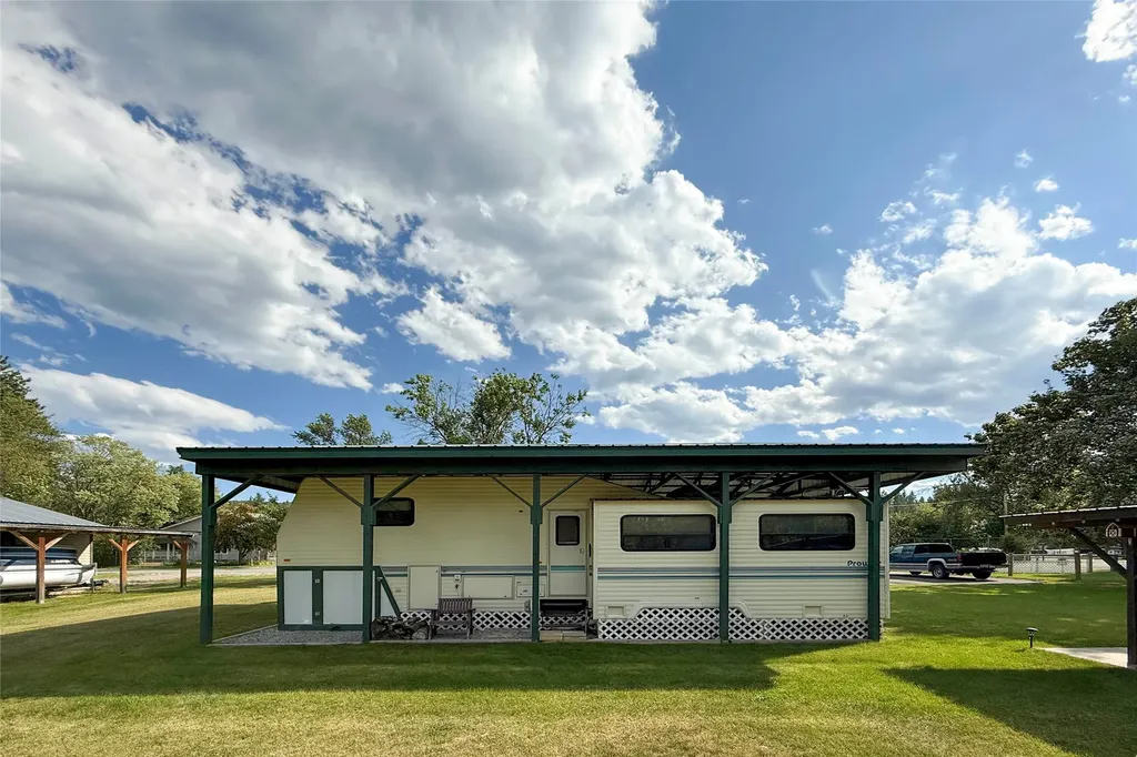 272 Gateway Street Rexford MT 59930