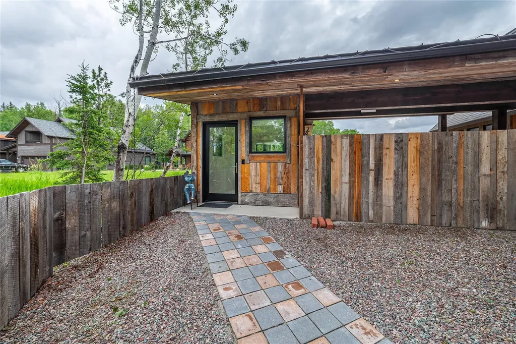 59 Crestwood Drive Whitefish MT 59937