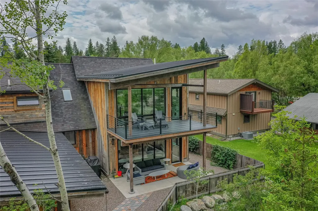 59 Crestwood Drive Whitefish MT 59937