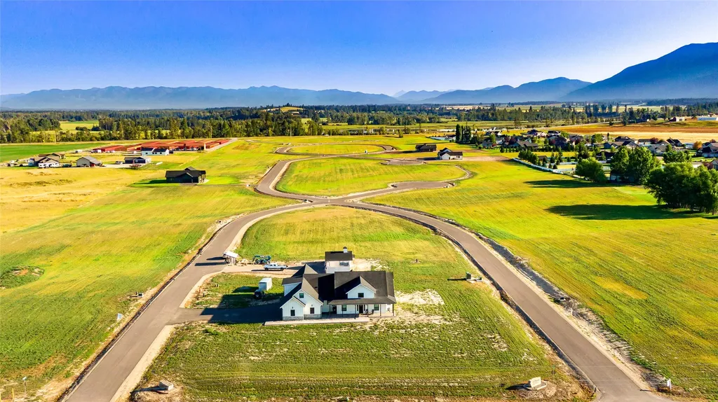 422 Charlotte Peak Drive Kalispell MT 59901