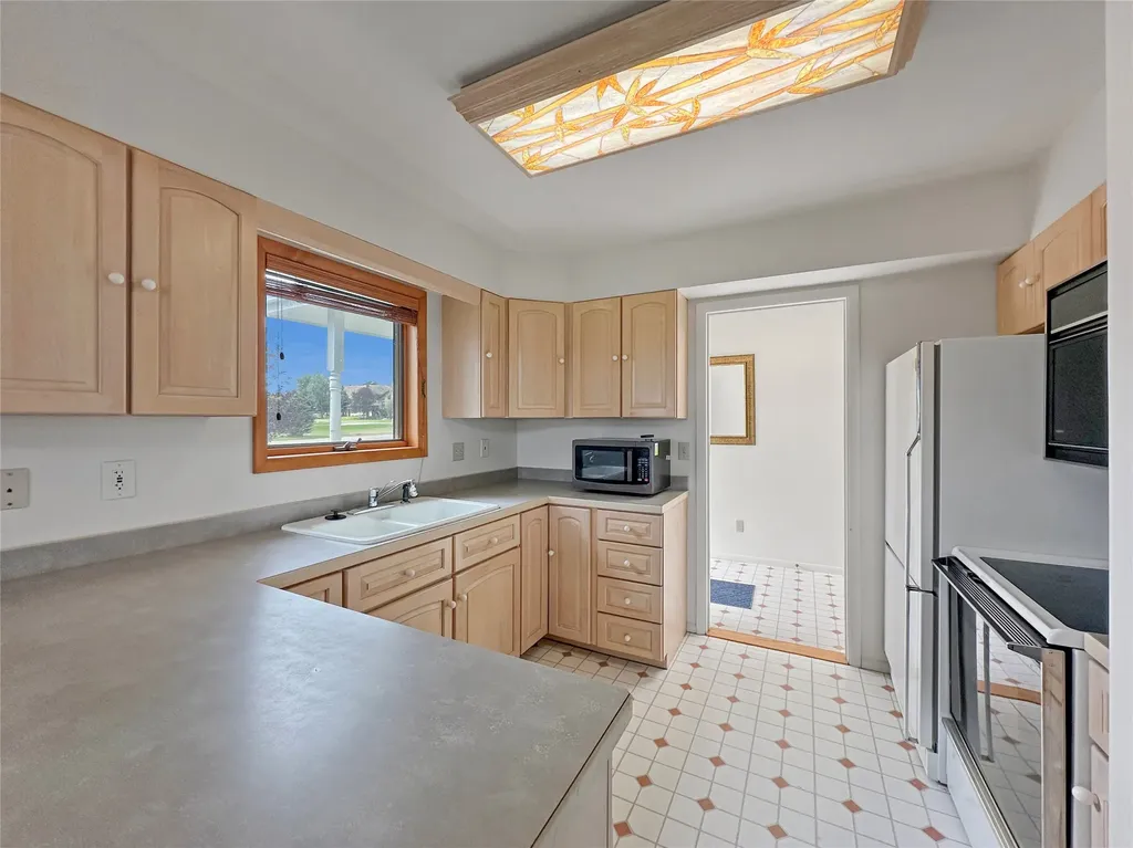 3 Hollowtop Mountain Court Ennis MT 59729