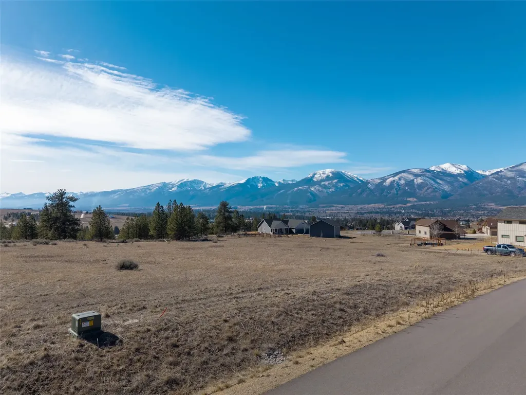 842 Sandhill Loop Florence MT 59833